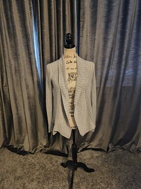 Express Light Gray Ribbed Open Front Cardigan Shrug